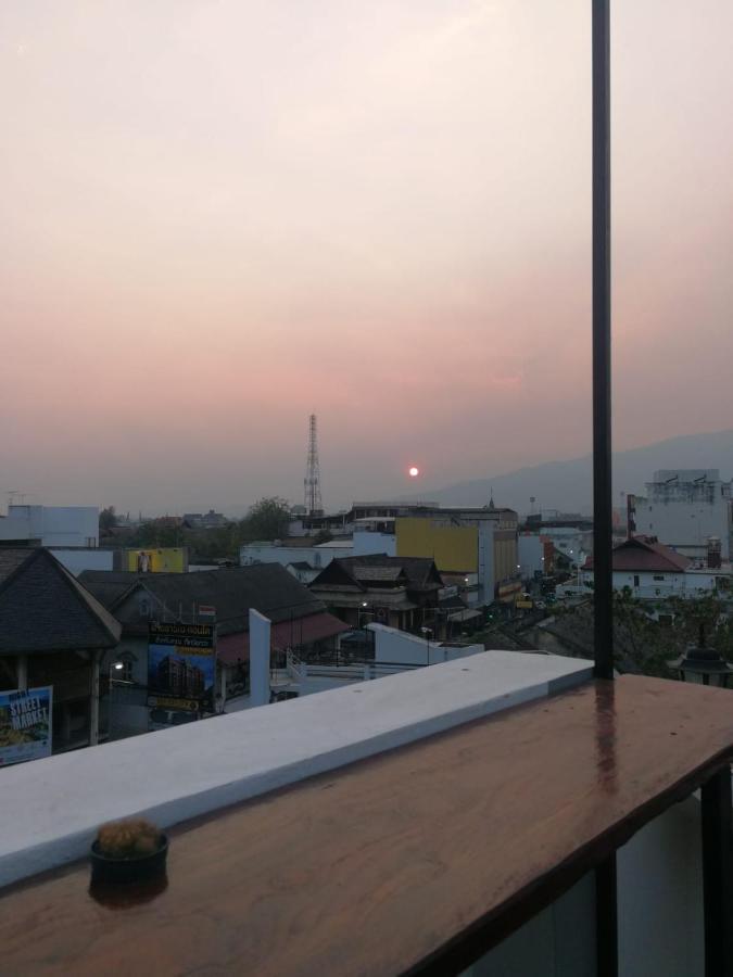 De Nawarat Chiangmai Boutique Apartment Chiang Mai Luaran gambar